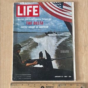 Vintage LIFE Magazine - January 1967